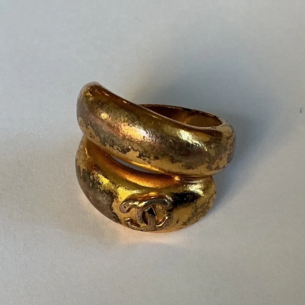 Vintage Chanel Ring, size 7 1/2